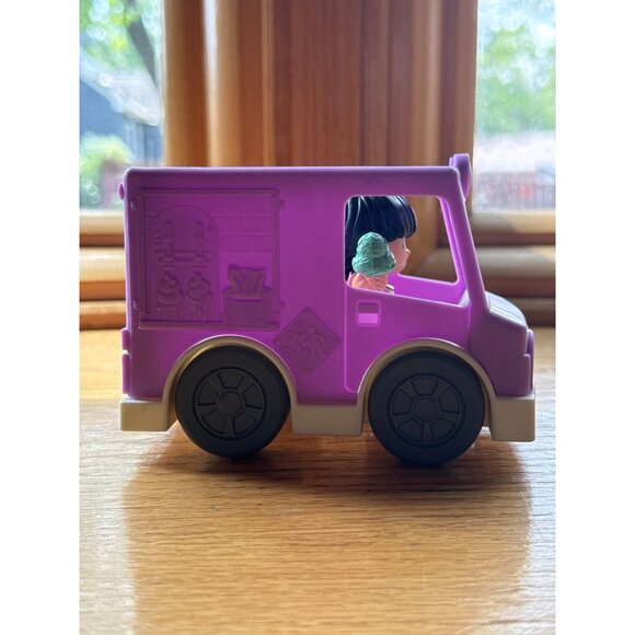 Fisher-Price Little People Share a Treat Ice Cream Truck and Action Figure Doll - Picture 2 of 9